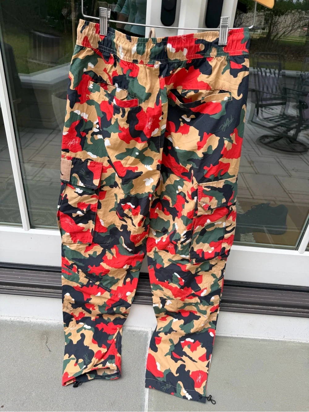 Jordan Flight Heritage Cargo Pants Men’s M Multicolor Camo Red Green Tan Black